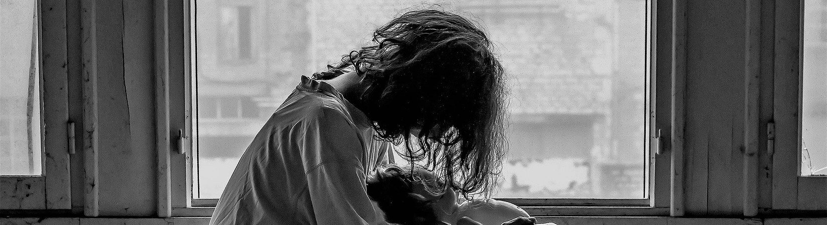 6 razones psicológicas por las que te sientes tan emotivo todo el tiempo