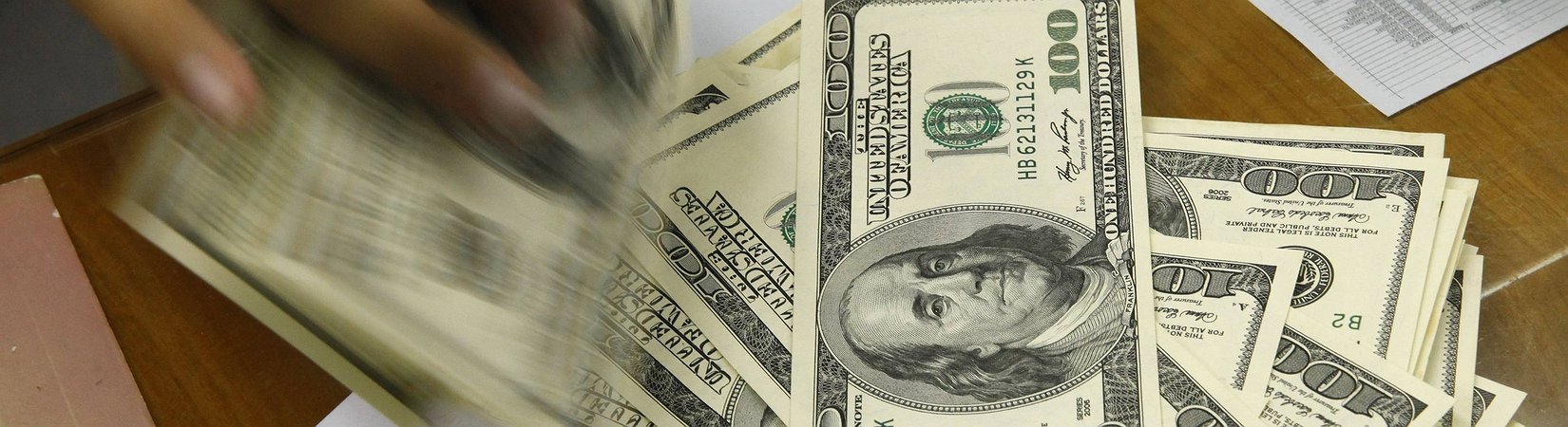 Investidores norte-americanos viram as costas ao dólar