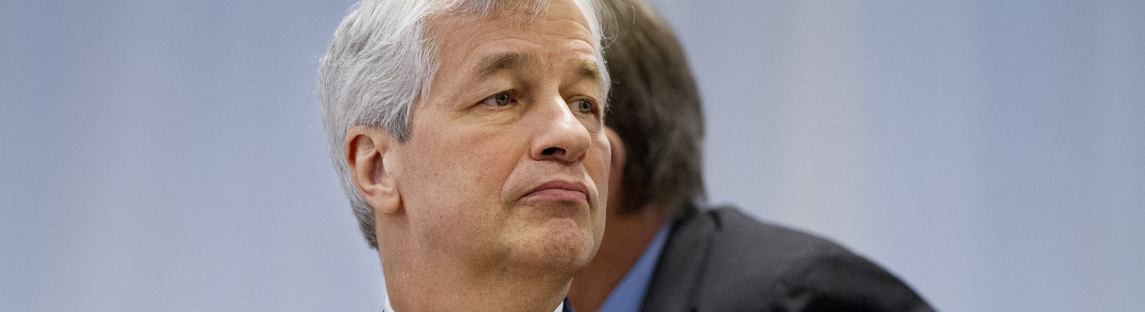  JPMorgan despedirá a traders por operar con bitcoins