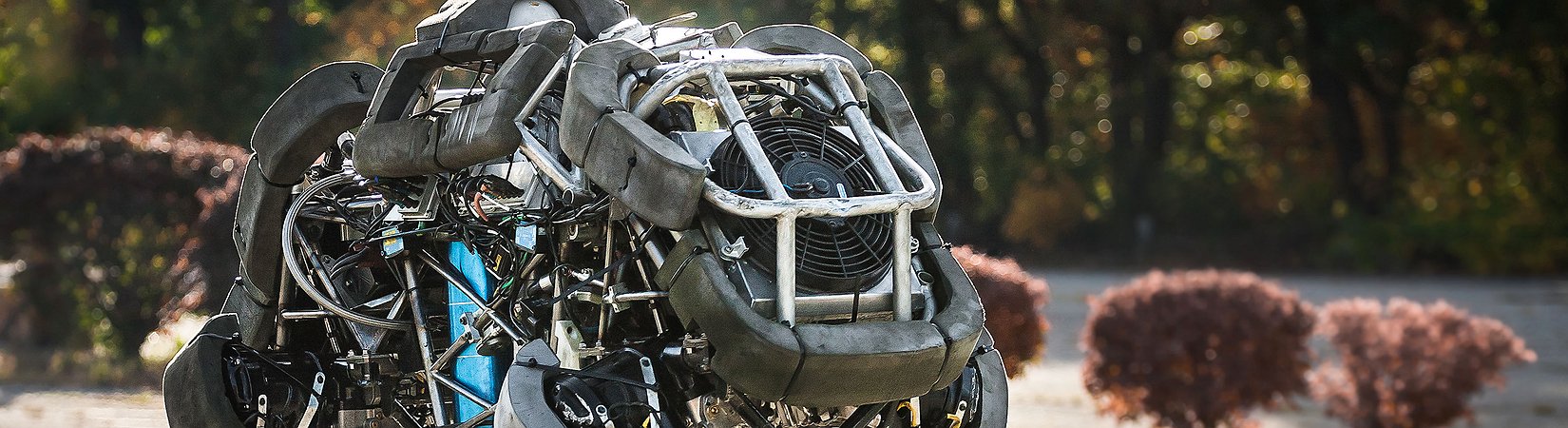  Boston Dynamics الروبوتات بأربعة أرجل