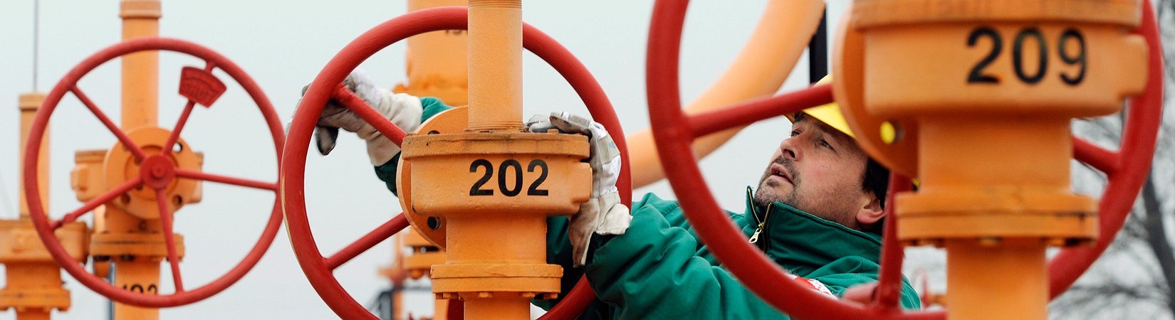 La OPEP estudia prorrogar los recortes de petróleo durante 6 meses más