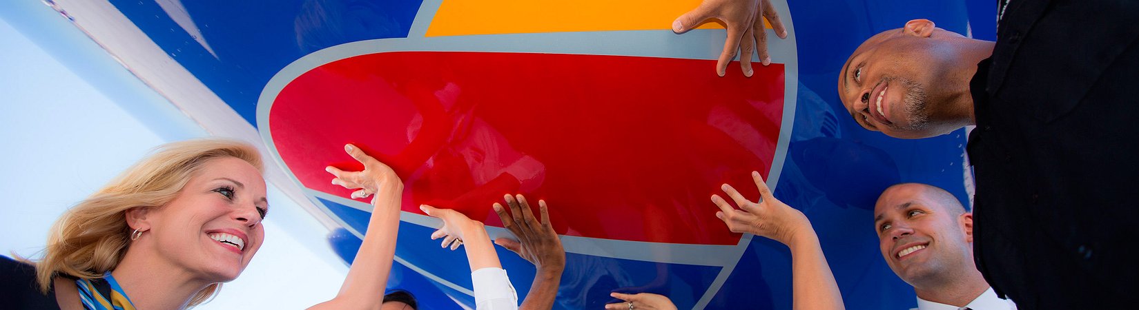 V, BRO: نجاح الشركة يعتمد على اقتباسها المالي