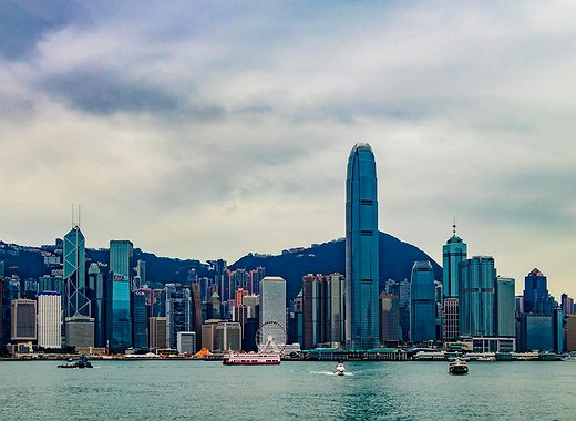 Hong Kong Approves Crypto Derivatives for Professional Investors