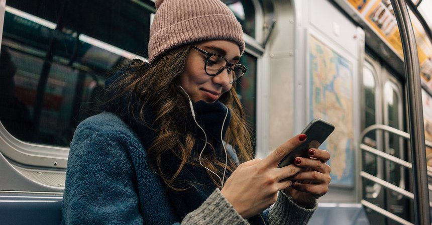 كيف يراقب Google كل خطواتك