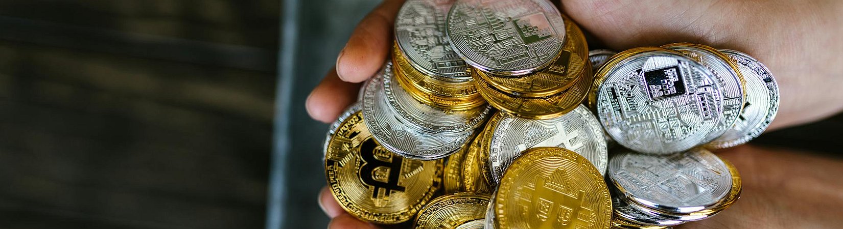 Trump firma una orden ejecutiva para crear un grupo de trabajo sobre cripto