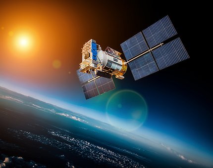 Brasil lança primeiro satélite de defesa e comunicações
