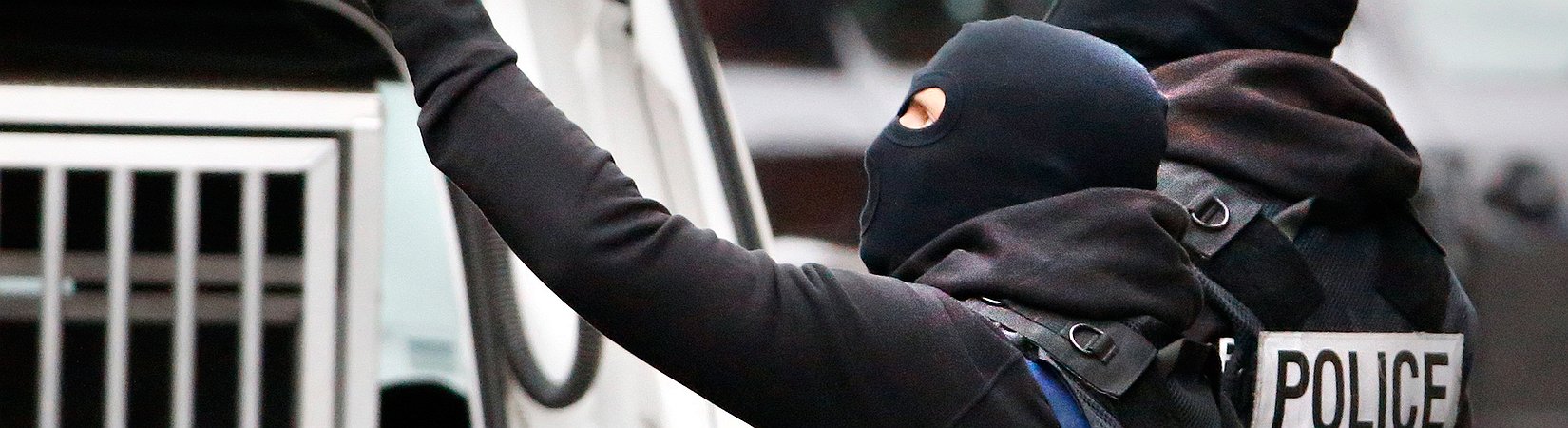 Tiroteo en Bruselas durante una redada antiterrorista