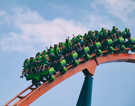 Bitcoin ancora in ribasso: il prezzo scende sotto 8.000 $