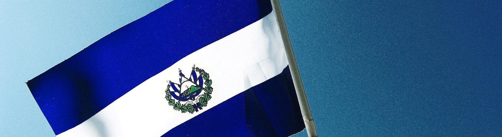 El Salvador planea lanzar un bono de bitcoin