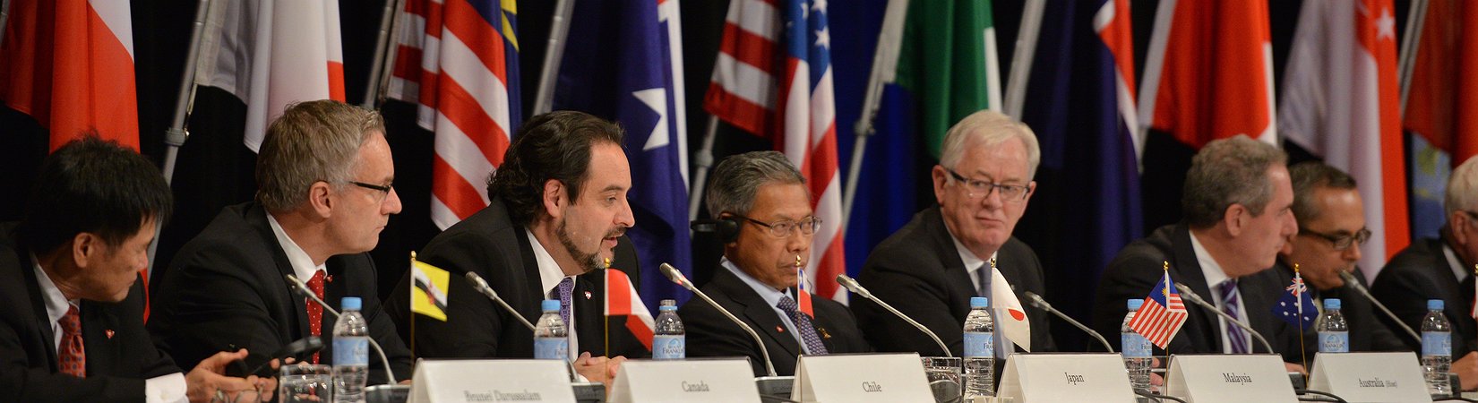 Tpp, la firma dei 12 paesi