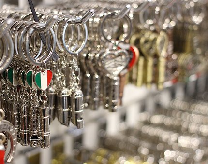 14 banche italiane fanno partire test su blockchain e smart contract