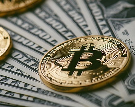 Il bitcoin ha sfiorato i 9000 $ su WEX