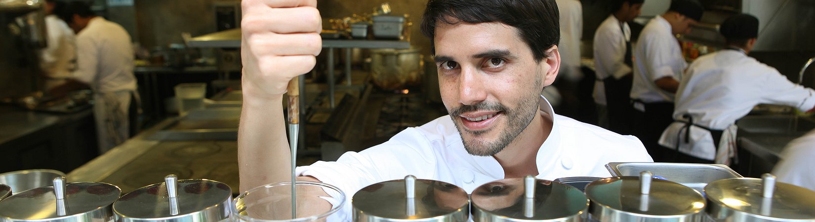 النزاع بين نقاد المطاعم