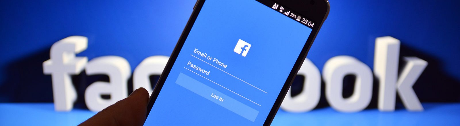 Facebook Bans All Cryptocurrency Ads