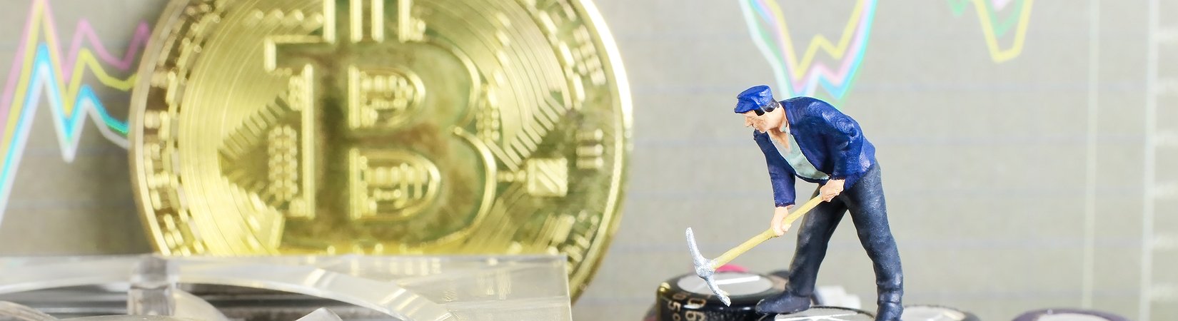 Bitcoin Miners Revenue Increases to $368M in August