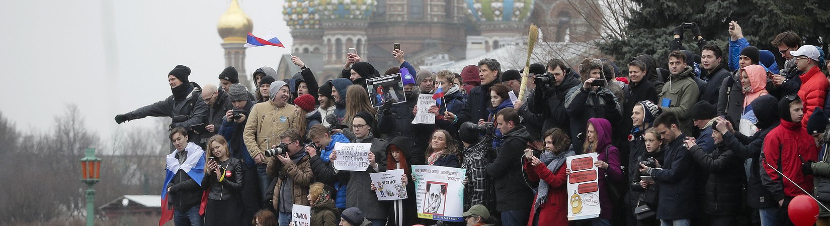 I cittadini russi scendono in piazza contro il governo Putin