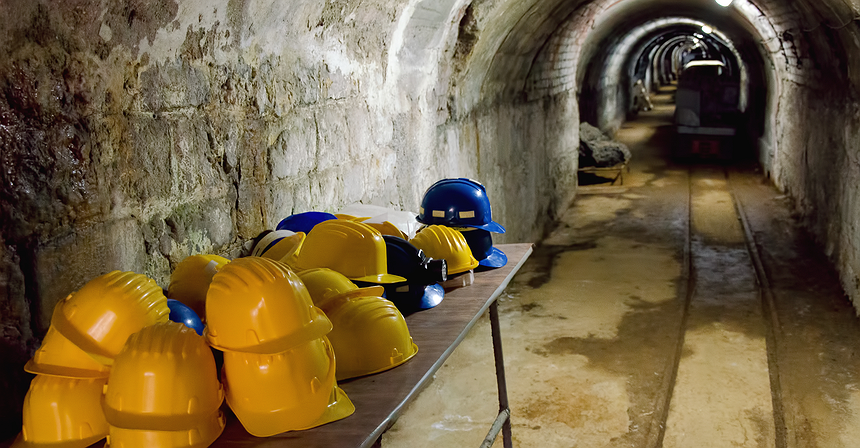 Austrian Regulator Freezes Activity of Mining Firm Invia