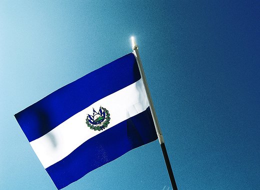 El Salvador lanza su propio pool de minería de bitcoin