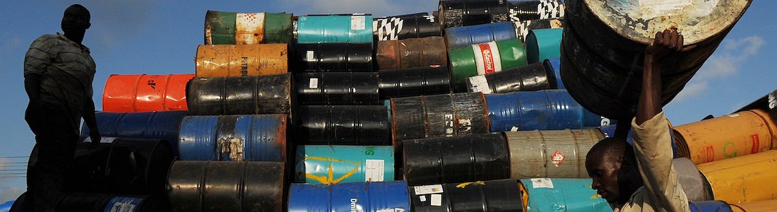 أوبك تطلب من الجميع خفض إنتاج النفط