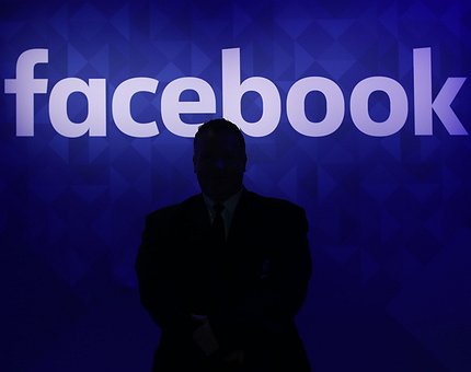 Facebook vieta la pubblicità di criptovalute, Ico e opzioni binarie