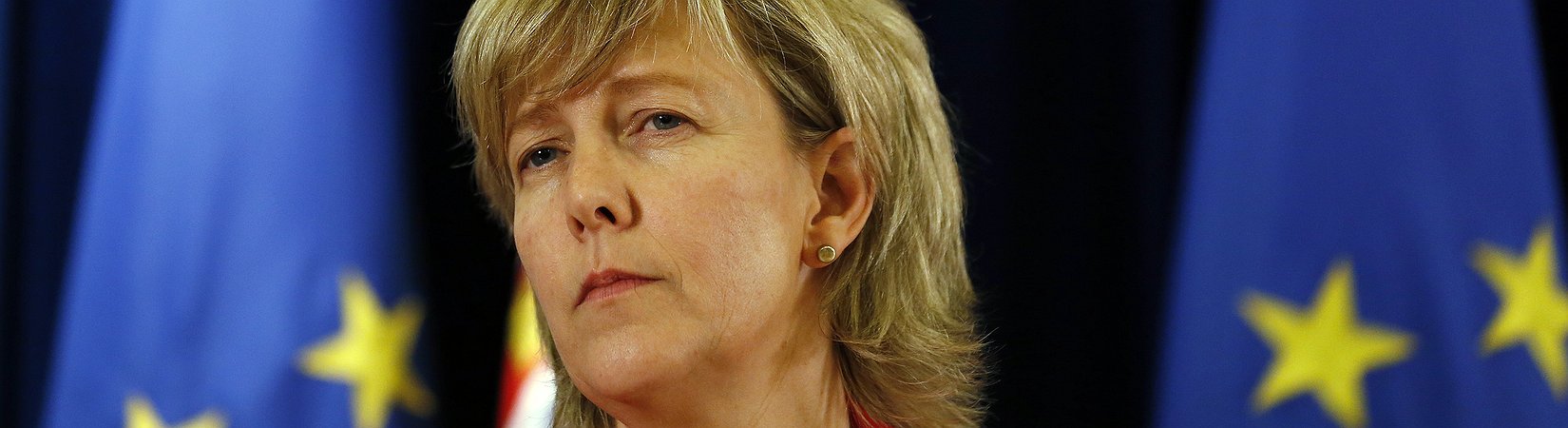 São pelo menos 38 os deputados com atividade paralela