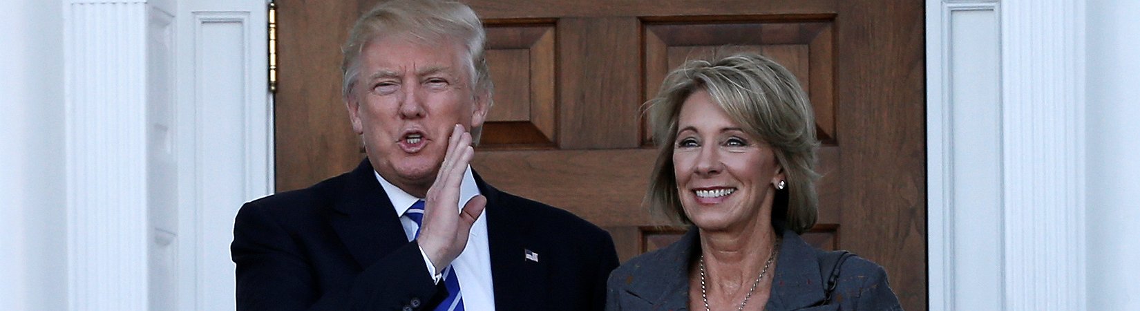 Trump incluye a dos mujeres en su futuro gabinete