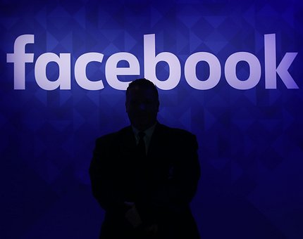 Facebook proíbe publicidade ao redor de criptomoedas, ICO e opções binárias