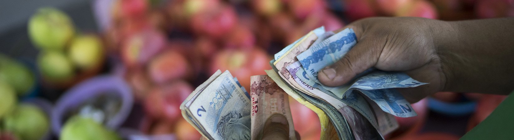 PIB do Brasil cresceu mas recessão poderá durar