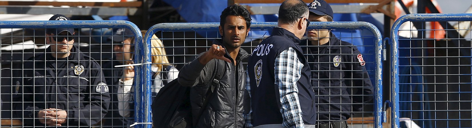 Turquía empieza a recibir inmigrantes devueltos por Grecia