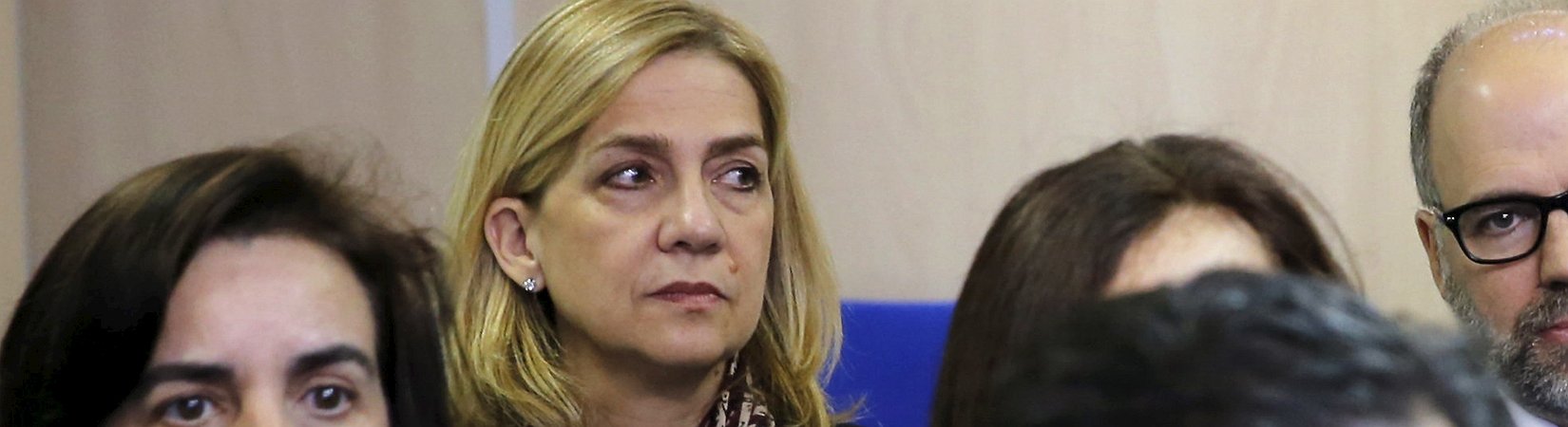 La infanta seguirá en el banquillo de los acusados