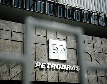 Petrobras é acusada em 47 ações judiciais ligadas à operação Lava Jato