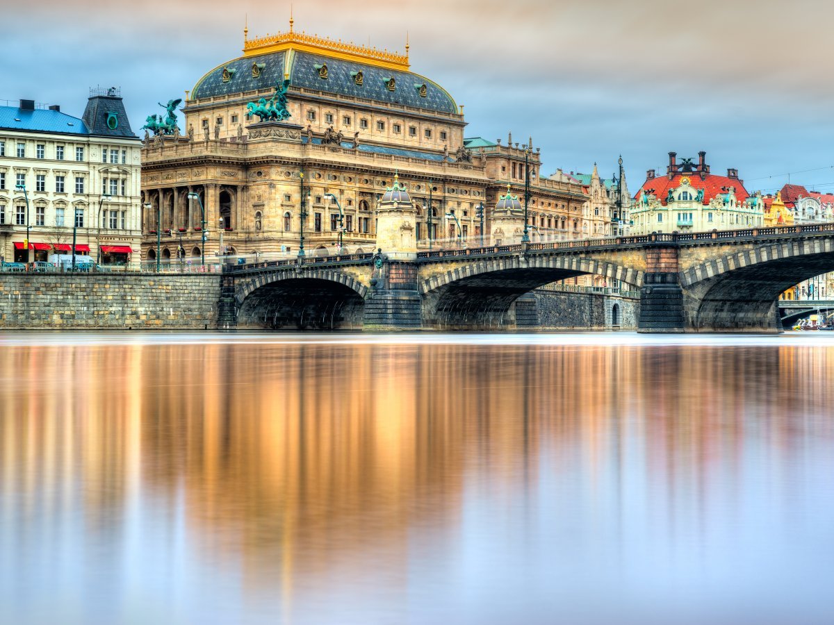 Las 30 ciudades ideales para los menores de 30