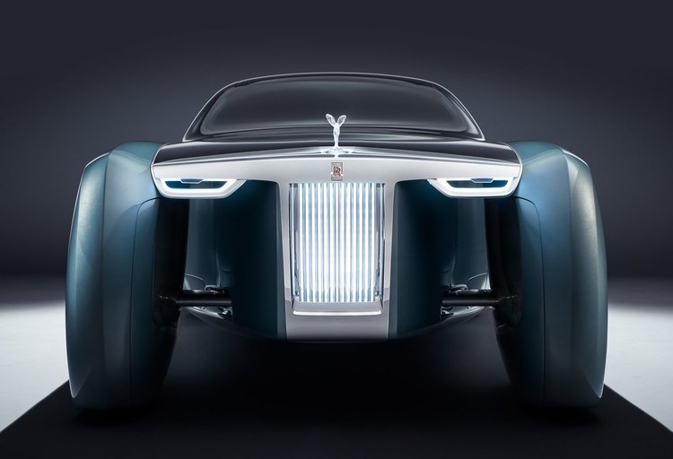 Rolls-Royce rivela la sua prima automobile senza conducente