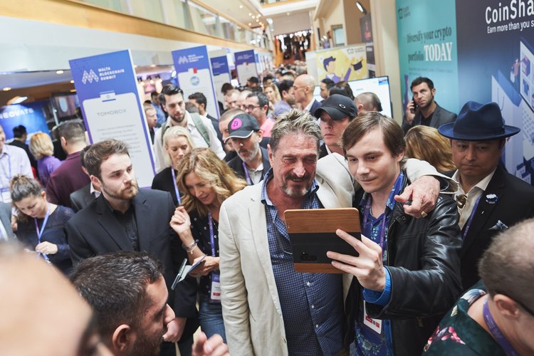 Faltan dos semanas: Malta AI & Blockchain Summit prepara una pool party exclusiva