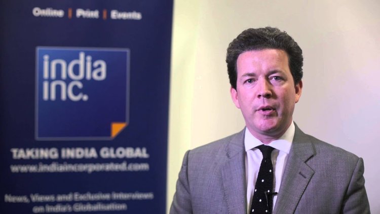 Facebook Hires Bank Lobbyist for Its Crypto Project