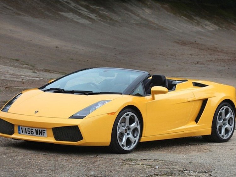 Криптоинвестору на выбор: 10 самых крутых Lamborghini