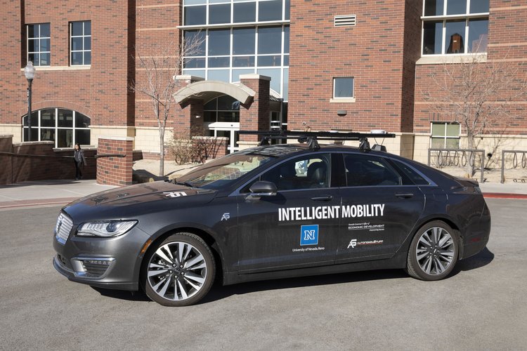 University of Nevada Develops Blockchain IoT Tech for Autonomous Vehicle