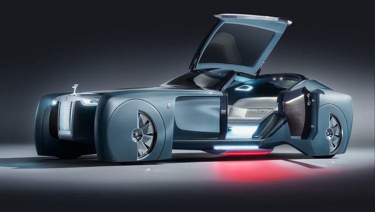 Rolls-Royce rivela la sua prima automobile senza conducente