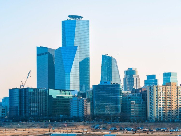 Le 21 città con gli spazi per uffici più costosi del mondo