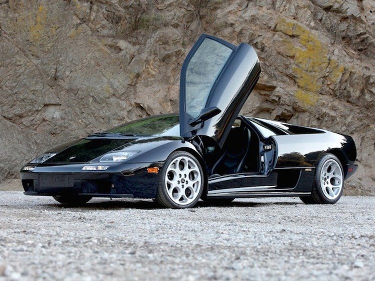 Криптоинвестору на выбор: 10 самых крутых Lamborghini