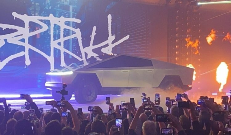 Tesla Rolls Out Its Electric Pickup Truck