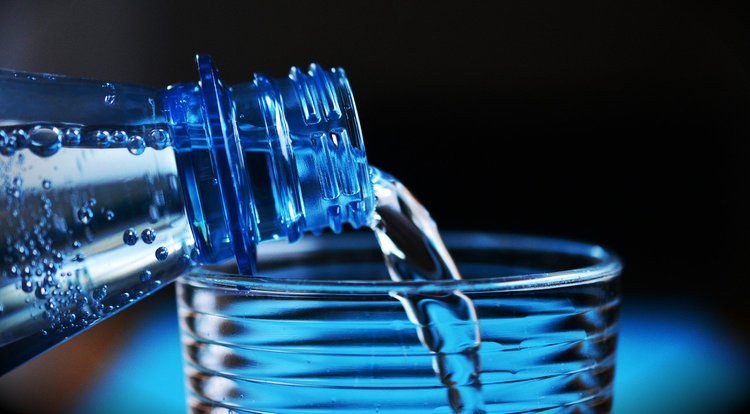 es el agua puede perder peso